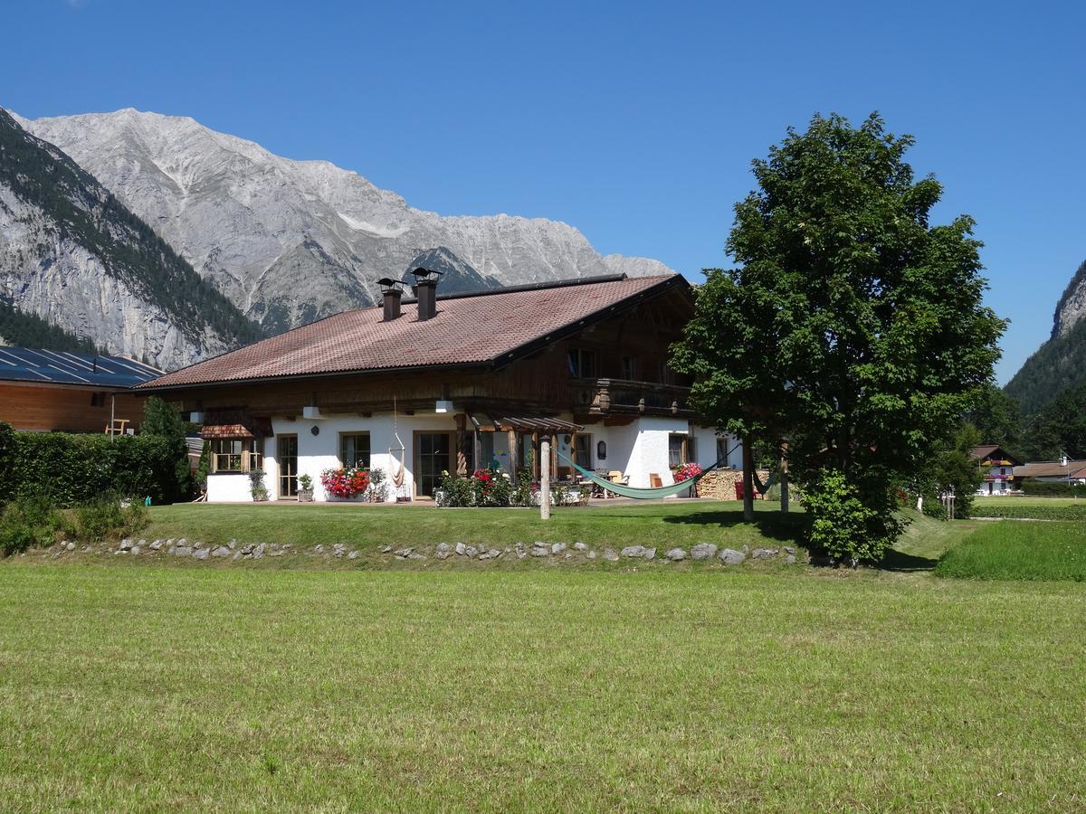 Landhaus Lindl - Ein Ruhiges Platzl Zum Wohlfuehlen Leutasch Eksteriør bilde